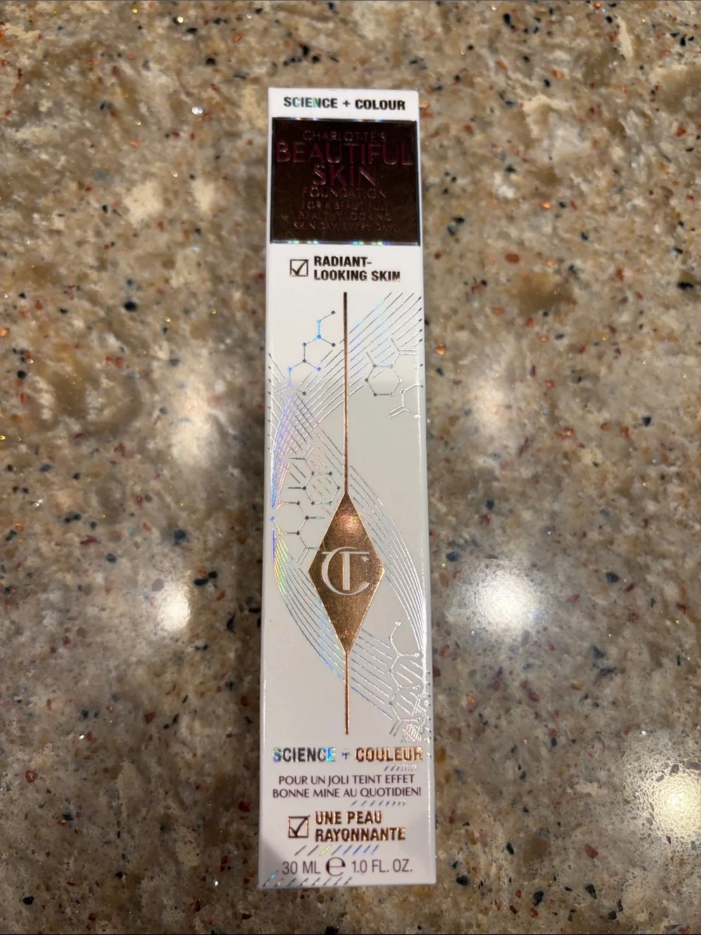 NEW Charlotte Tilbury Beautiful Skin Medium Coverage Liquid Foundation
